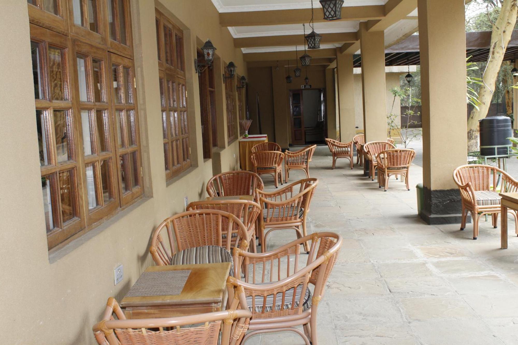 נאיוואשה Chambai Hotel מראה חיצוני תמונה