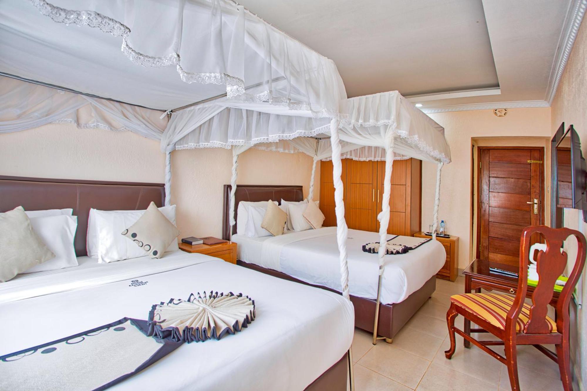 נאיוואשה Chambai Hotel מראה חיצוני תמונה