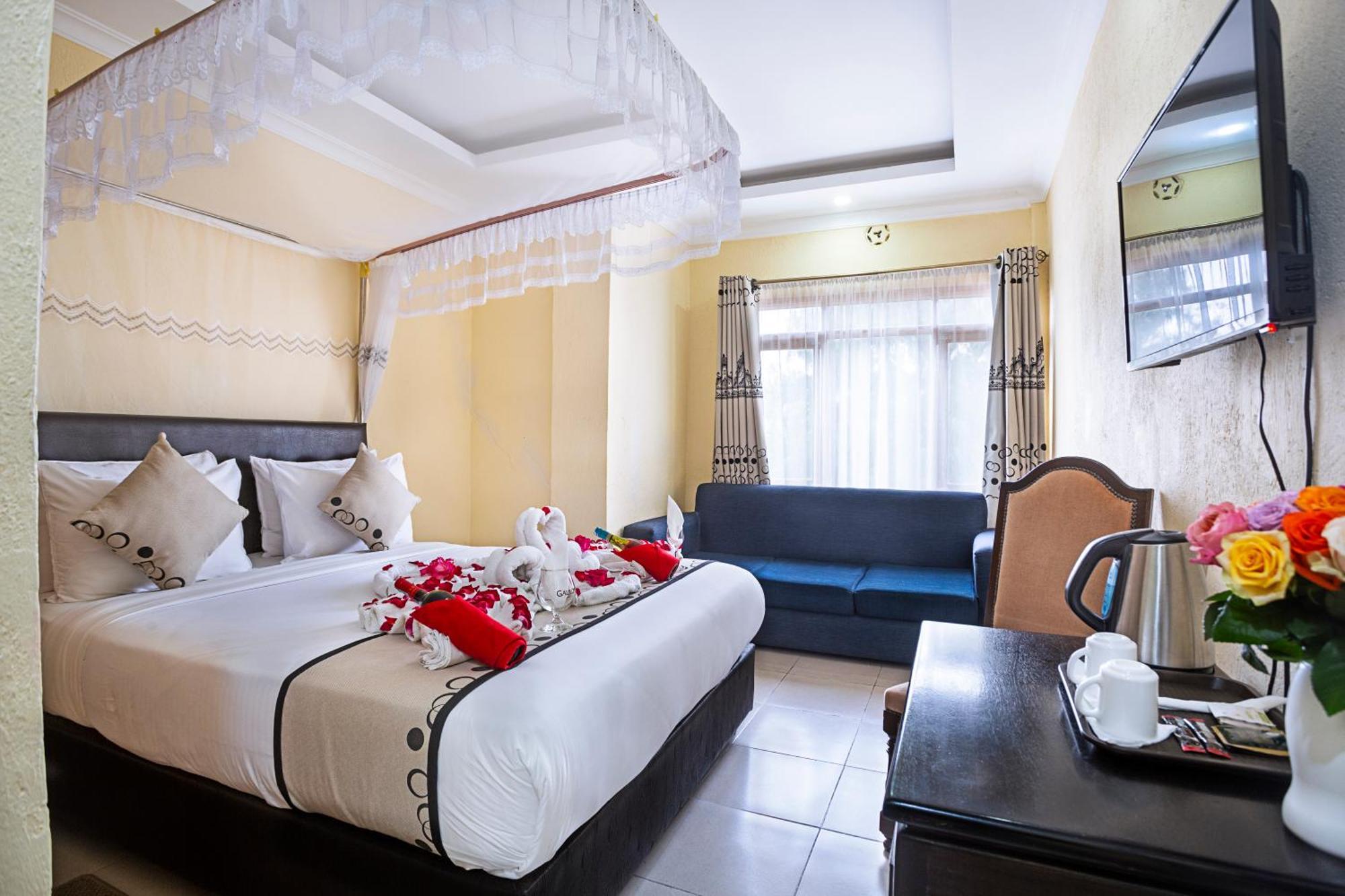 נאיוואשה Chambai Hotel מראה חיצוני תמונה