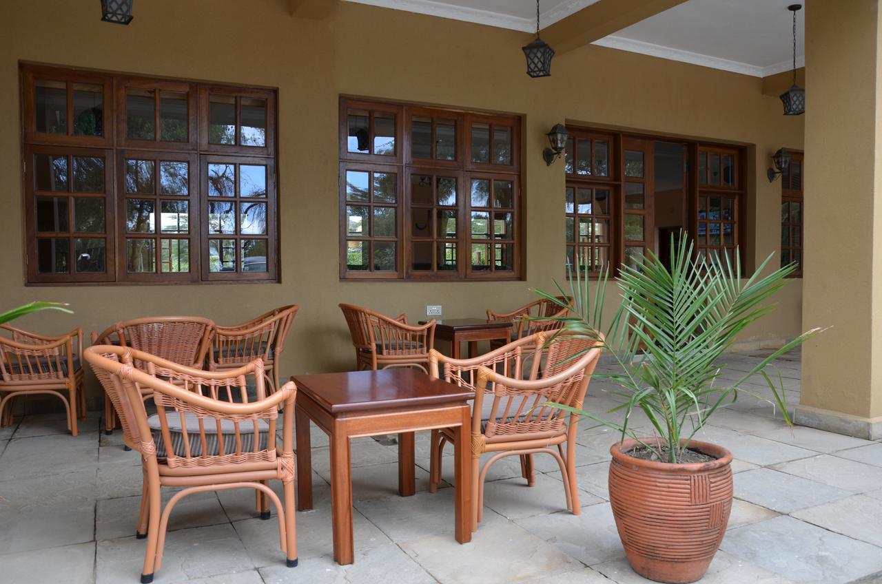 נאיוואשה Chambai Hotel מראה חיצוני תמונה