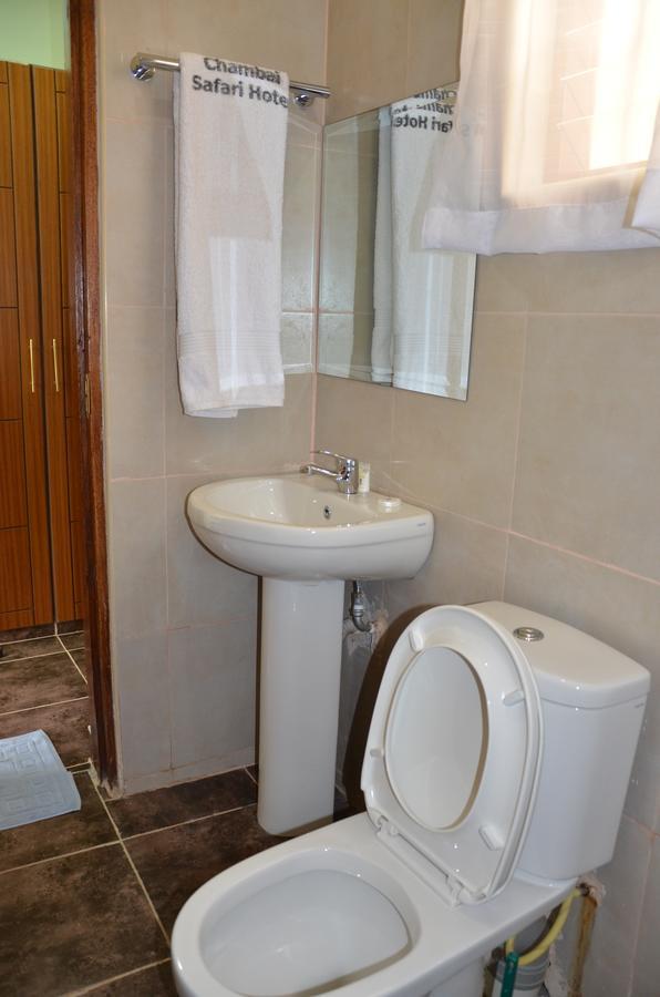 נאיוואשה Chambai Hotel מראה חיצוני תמונה