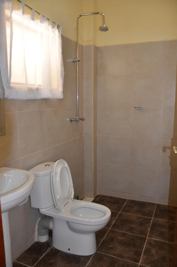 נאיוואשה Chambai Hotel מראה חיצוני תמונה
